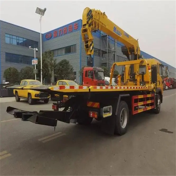 仙游县附近小随车吊出租电话，轻松解决搬运烦恼